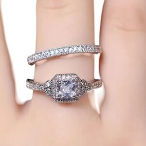 Elegant Silver Ring Set Size 7